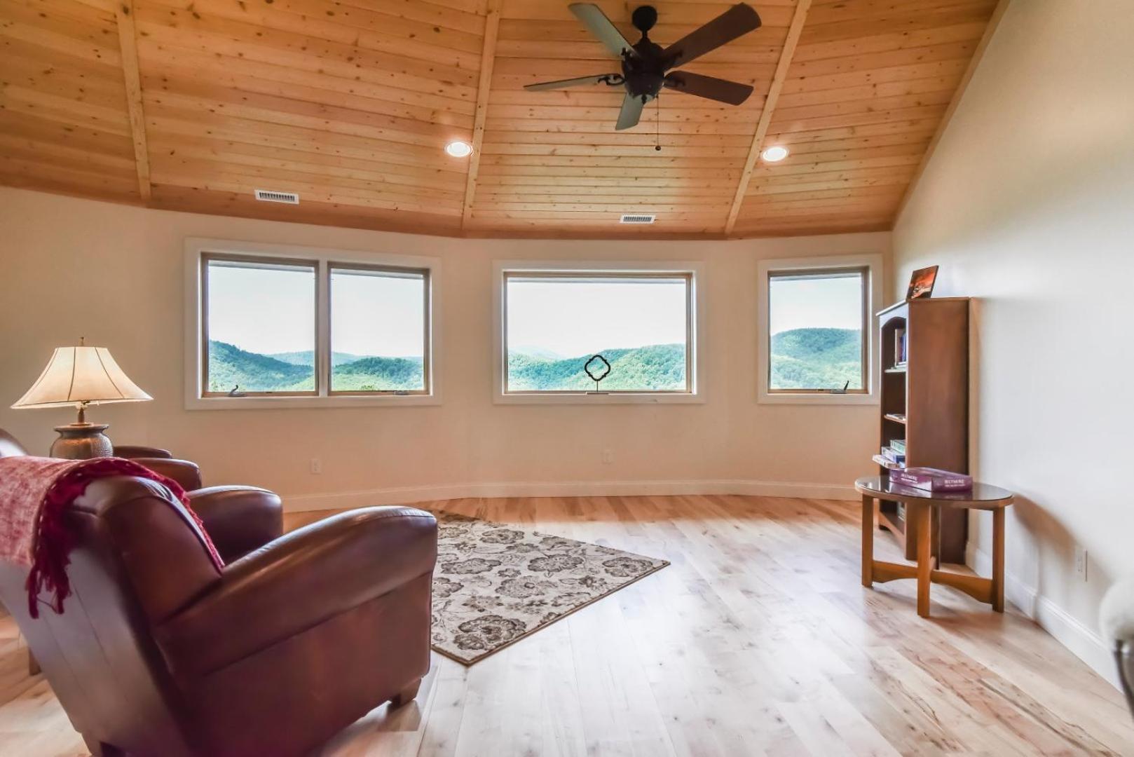 Skytop Chalet Pet Friendly, Hot Tub And Views Villa Black Mountain Exterior foto