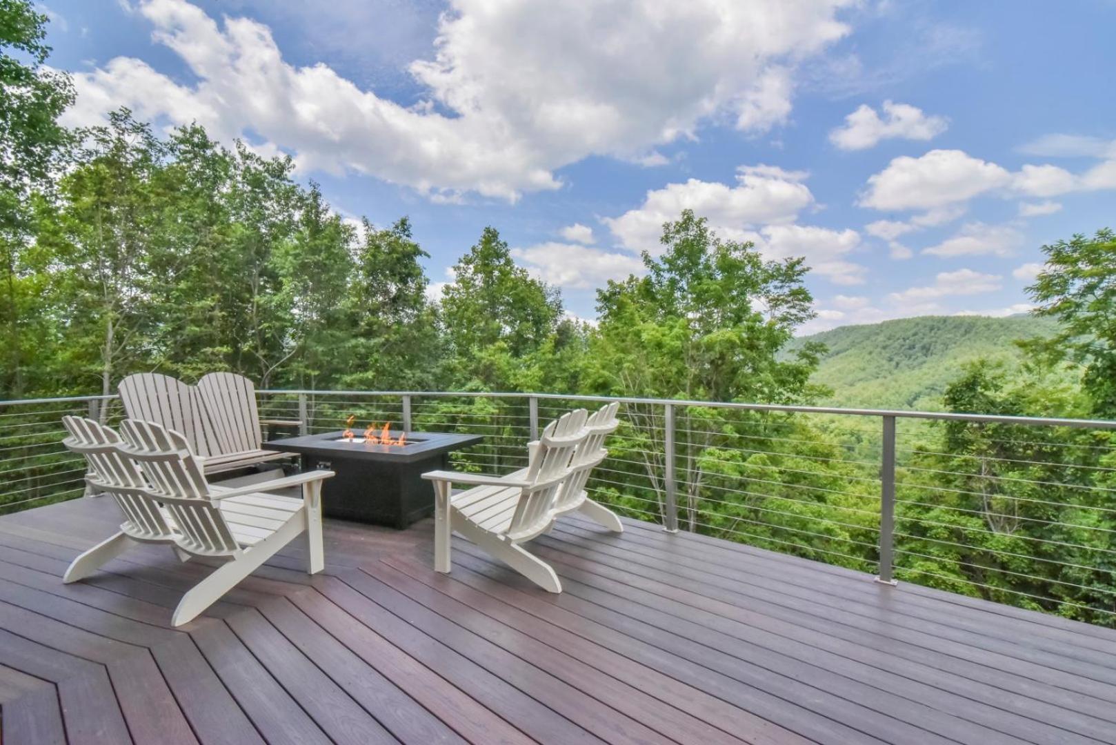 Skytop Chalet Pet Friendly, Hot Tub And Views Villa Black Mountain Exterior foto